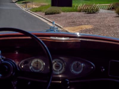 1933 Lincoln Twelve KA Sedan