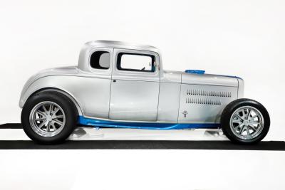 1932 Ford Custom