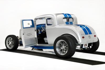 1932 Ford Custom