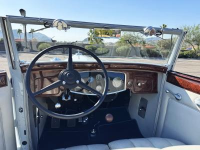 1932 Packard Deluxe 8