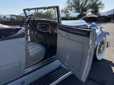 1932 Packard Deluxe 8