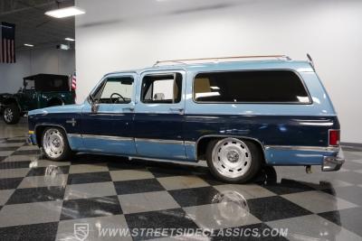 1986 Chevrolet Suburban Restomod