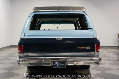 1986 Chevrolet Suburban Restomod