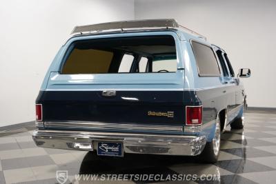 1986 Chevrolet Suburban Restomod