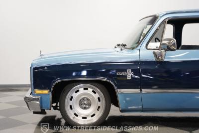 1986 Chevrolet Suburban Restomod