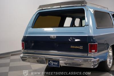 1986 Chevrolet Suburban Restomod