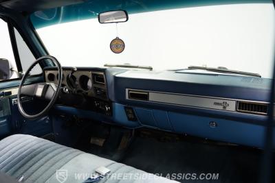 1986 Chevrolet Suburban Restomod