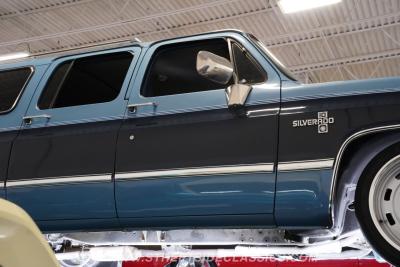 1986 Chevrolet Suburban Restomod