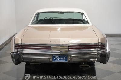 1965 Buick Electra 225