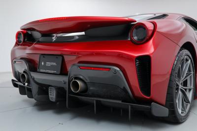 2019 Ferrari 488 PISTA