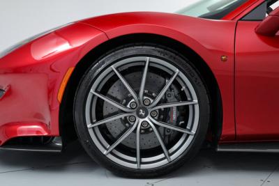 2019 Ferrari 488 PISTA