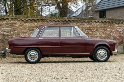 1971 Alfa Romeo Giulia 1600 Super Biscione TOP QUALITY EXAMPLE