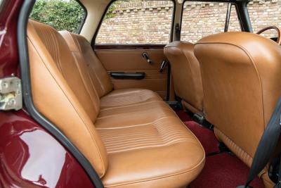 1971 Alfa Romeo Giulia 1600 Super Biscione TOP QUALITY EXAMPLE