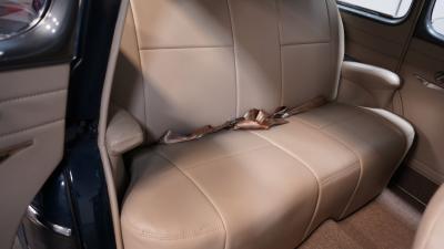 1947 Ford Deluxe Sedan