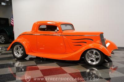 1933 Ford 3-Window Coupe Street Rod