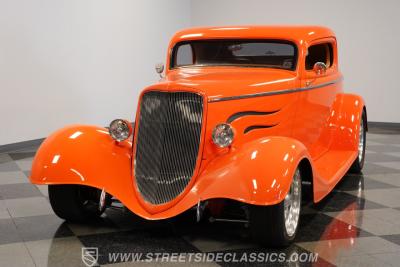 1933 Ford 3-Window Coupe Street Rod