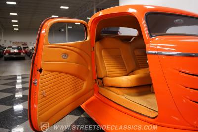 1933 Ford 3-Window Coupe Street Rod