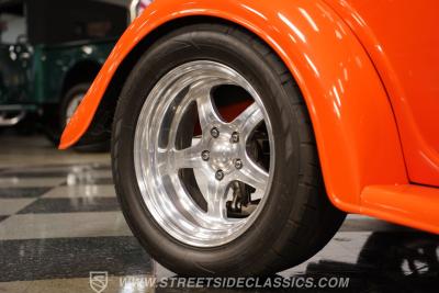 1933 Ford 3-Window Coupe Street Rod