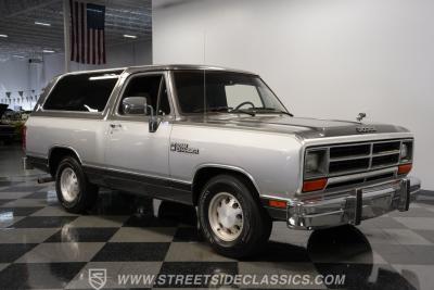 1990 Dodge Ramcharger LE 150