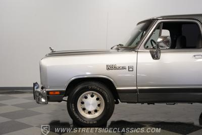 1990 Dodge Ramcharger LE 150