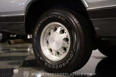 1990 Dodge Ramcharger LE 150