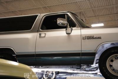 1990 Dodge Ramcharger LE 150