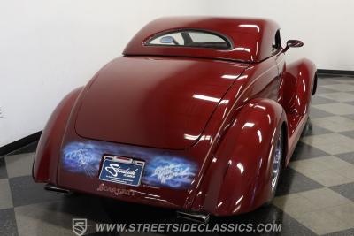 1937 Ford Cabriolet