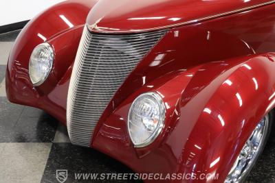 1937 Ford Cabriolet