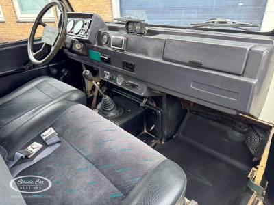 1984 Land Rover Santana