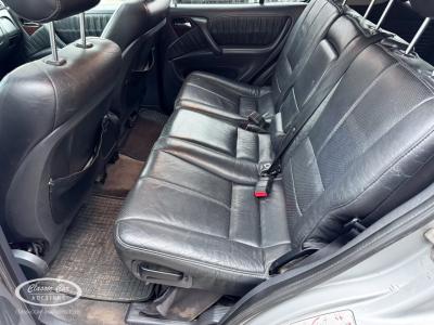 2000 Mercedes - Benz 320