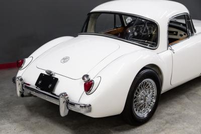 1959 MGA RESTORED COUPE A COUPE