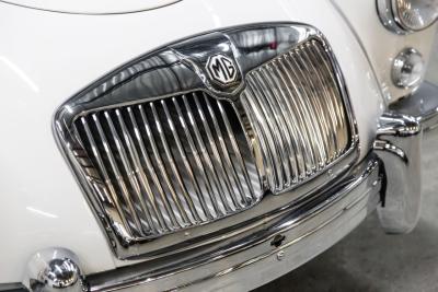 1959 MGA RESTORED COUPE A COUPE