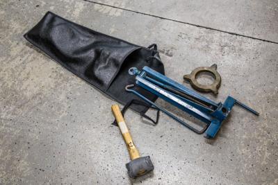 1973 Jaguar XKE V12 ROADSTER 4 SPD