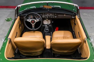 1967 MG RESTORED MG B