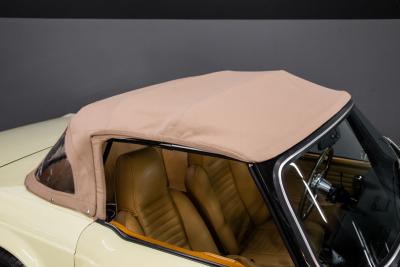 1971 Triumph FUEL INJECTED OVERDIVE TR6