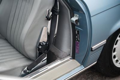 1986 Mercedes - Benz 560 SL