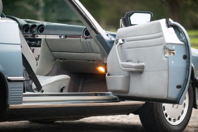 1986 Mercedes - Benz 560 SL