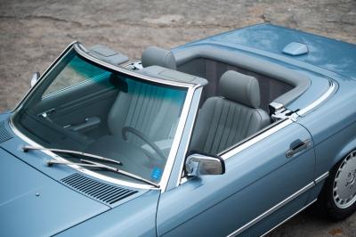 1986 Mercedes - Benz 560 SL