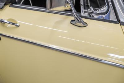 1968 MG MGB with OVERDRIVE