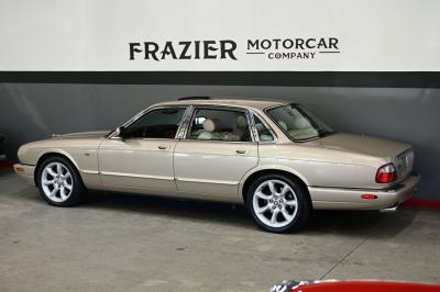 1999 Jaguar XJR SUPERCHARGED V8