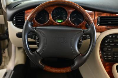 1999 Jaguar XJR SUPERCHARGED V8