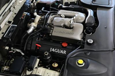 1999 Jaguar XJR SUPERCHARGED V8