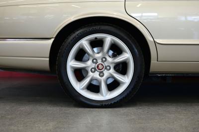 1999 Jaguar XJR SUPERCHARGED V8