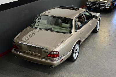 1999 Jaguar XJR SUPERCHARGED V8