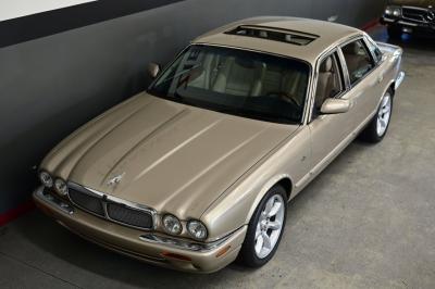 1999 Jaguar XJR SUPERCHARGED V8