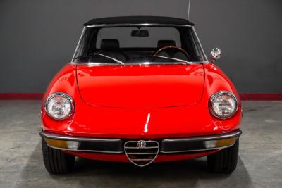 1975 Alfa Romeo 2000 Spider Veloce