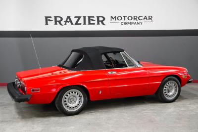 1975 Alfa Romeo 2000 Spider Veloce