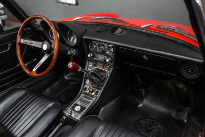 1975 Alfa Romeo 2000 Spider Veloce