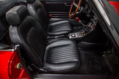 1975 Alfa Romeo 2000 Spider Veloce