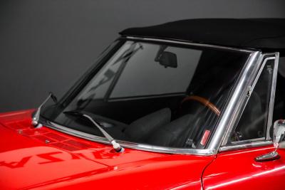 1975 Alfa Romeo 2000 Spider Veloce